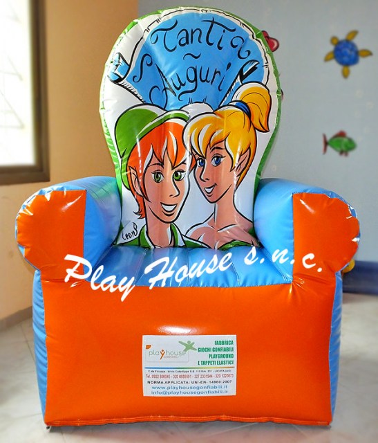 poltrona-gonfiabile-bambini-feste-ludoteca (6)